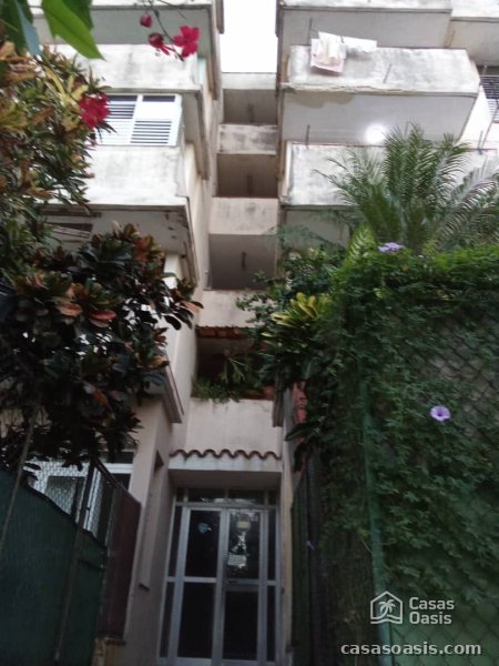 Apartamento de 2 habitaciones en venta en Vedado, Plaza de la Revolución, La Habana