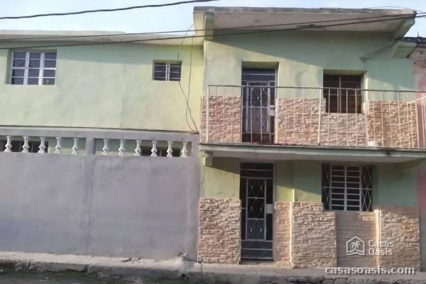 Biplanta de 6 habitaciones en venta en Ponce, Arroyo Naranjo, La Habana