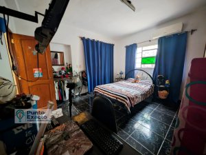 Casa Independiente de 3 habitaciones en venta en Sevillano, Diez de Octubre, La Habana - Miniatura 9