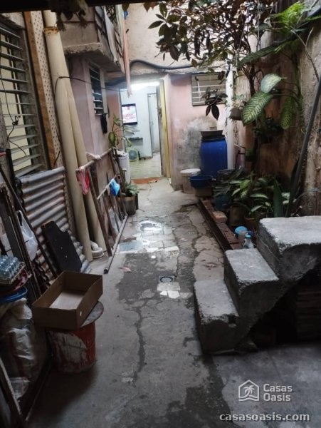 Biplanta de 5 habitaciones en venta en Los Sitios, Centro Habana, La Habana - 10