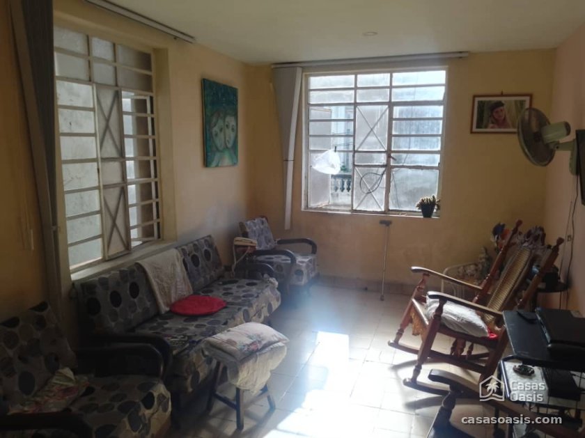 Casa de 4 habitaciones en venta en Vedado - Malecón, Plaza de la Revolución, La Habana
