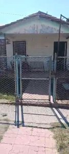 Casa Independiente de 4 habitaciones en venta en Guanabo, Habana del Este, La Habana - Miniatura 2