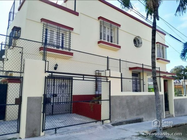 Casa Independiente de 5 habitaciones en venta en Playa, La Habana - 13