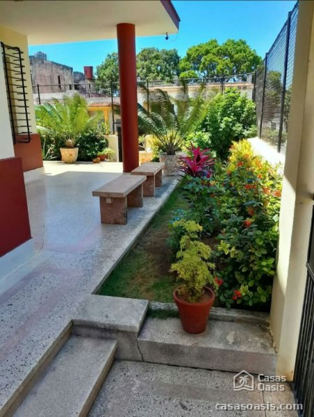 Casa Independiente de 5 habitaciones en venta en Playa, La Habana - 14