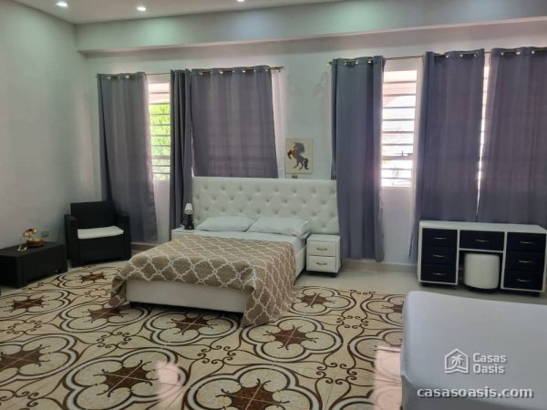 Casa Independiente de 6 habitaciones en venta en Víbora, Diez de Octubre, La Habana - 12