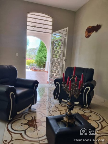 Casa Independiente de 6 habitaciones en venta en Víbora, Diez de Octubre, La Habana - 3