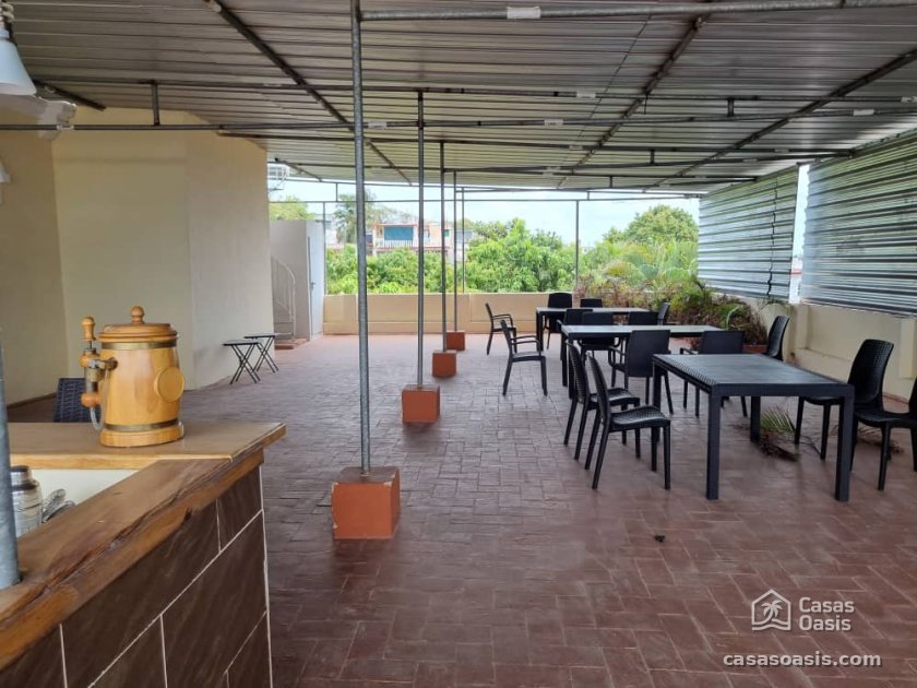 Casa Independiente de 6 habitaciones en venta en Víbora, Diez de Octubre, La Habana
