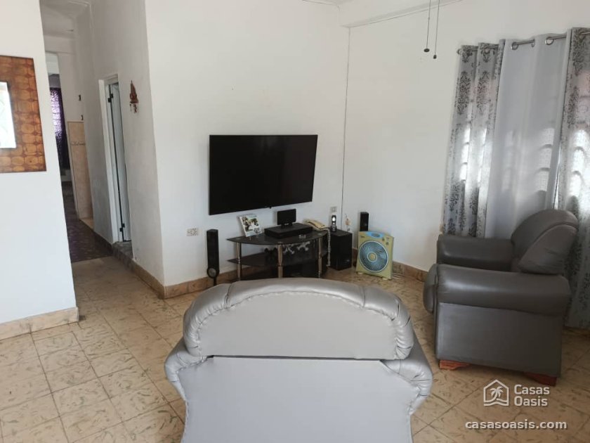 Casa de 6 habitaciones en venta en Alturas de La Lisa, La Lisa, La Habana