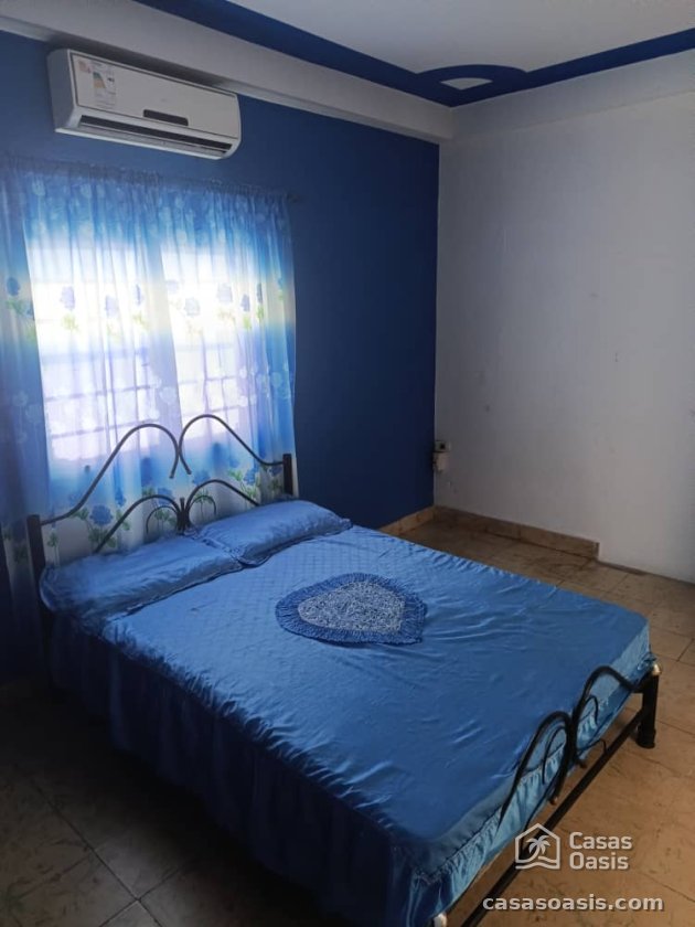 Casa de 6 habitaciones en venta en Alturas de La Lisa, La Lisa, La Habana