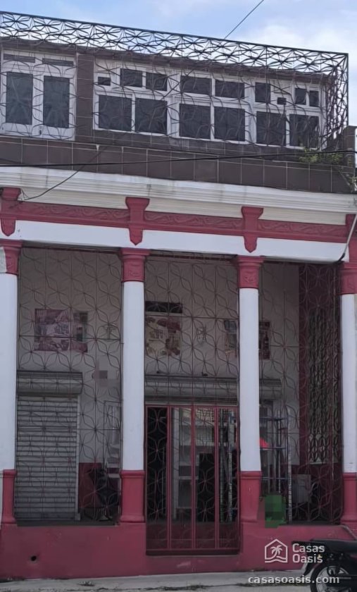 Casa de 6 habitaciones en venta en Diez de Octubre, La Habana