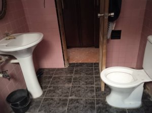 Casa Independiente de 4 habitaciones en venta en DBeche - Nalón, Guanabacoa, La Habana - Miniatura 9