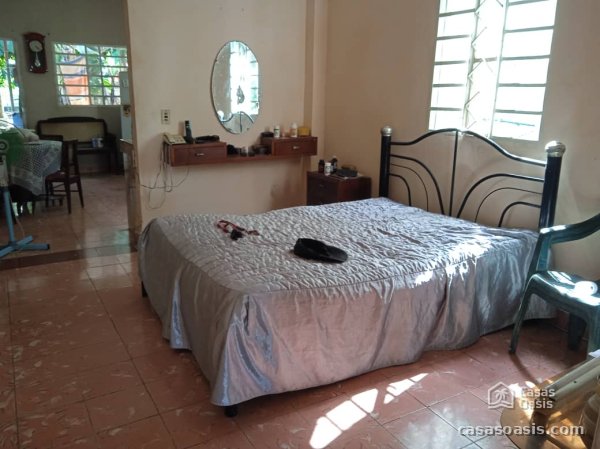 Casa Independiente de 4 habitaciones en venta en DBeche - Nalón, Guanabacoa, La Habana - 3