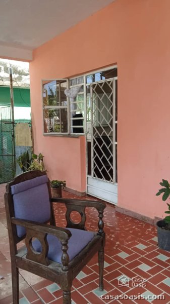 Casa Independiente de 4 habitaciones en venta en DBeche - Nalón, Guanabacoa, La Habana - 4
