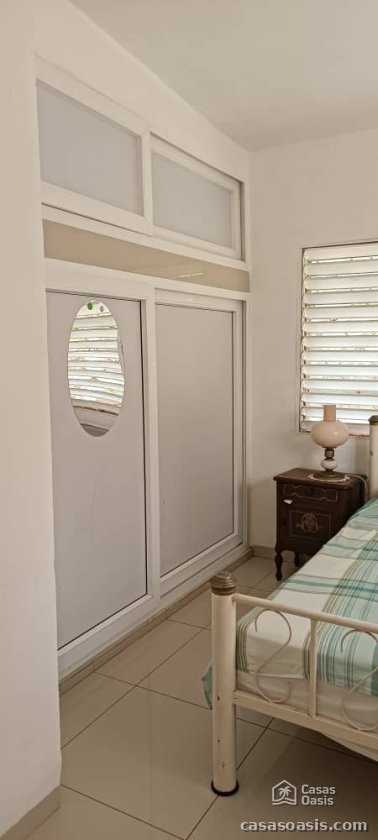 Casa Independiente de 3 habitaciones en venta en San Agustín, La Lisa, La Habana