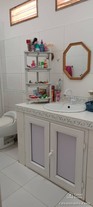 Casa Independiente de 3 habitaciones en venta en San Agustín, La Lisa, La Habana