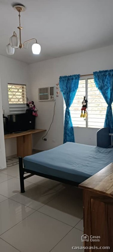 Casa Independiente de 3 habitaciones en venta en San Agustín, La Lisa, La Habana
