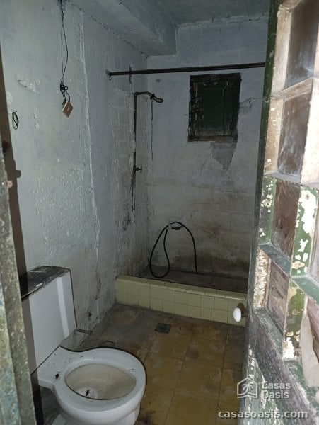 Biplanta de 4 habitaciones en venta en Balcón Arimao, La Lisa, La Habana - 2