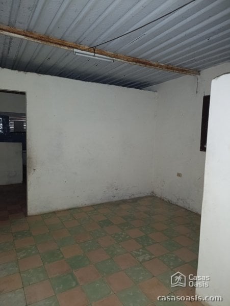 Biplanta de 4 habitaciones en venta en Balcón Arimao, La Lisa, La Habana - 4