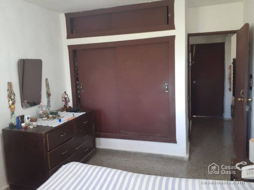 Apartamento de 3 habitaciones en venta en Guanabo, Habana del Este, La Habana