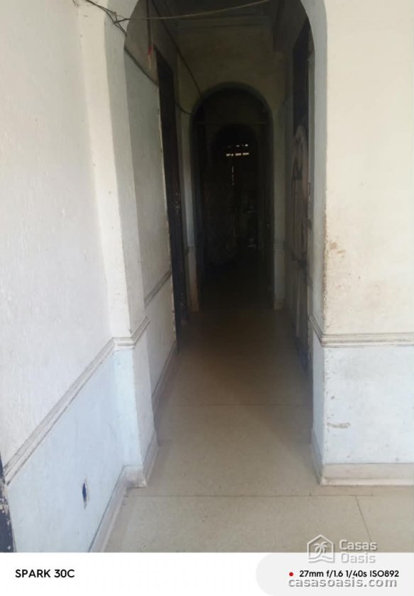 Biplanta de 4 habitaciones en venta en Diez de Octubre, La Habana