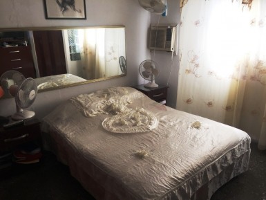 Apartamento de 3 habitaciones en venta en Vedado - Malecón, Plaza de la Revolución, La Habana