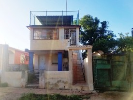Duplex with 3 bedrooms for sale in La Lisa, La Habana