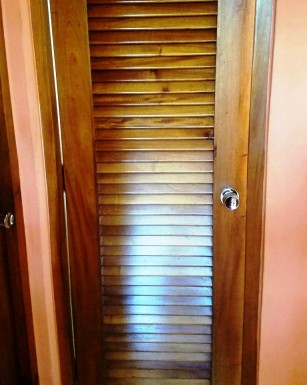 Biplanta de 3 habitaciones en venta en La Lisa, La Habana