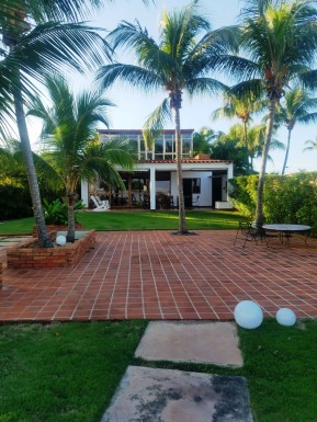 Detached House with 4 bedrooms for sale in Santa Fe, Playa, La Habana
