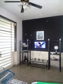 Duplex with 2 bedrooms for sale in Casino Deportivo, Cerro, La Habana