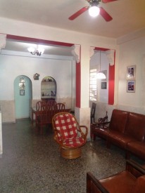 Duplex with 2 bedrooms for sale in Casino Deportivo, Cerro, La Habana - 3