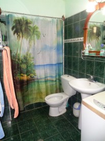 Duplex with 2 bedrooms for sale in Casino Deportivo, Cerro, La Habana - 8