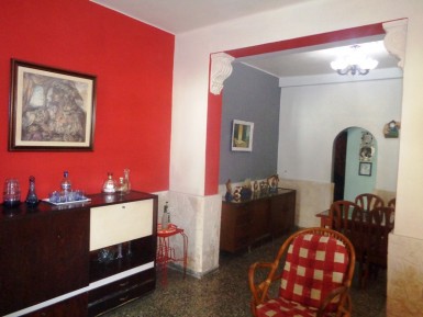 Duplex with 2 bedrooms for sale in Casino Deportivo, Cerro, La Habana