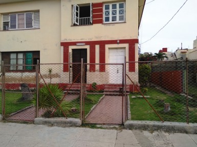 Duplex with 4 bedrooms for sale in Miramar, Playa, La Habana