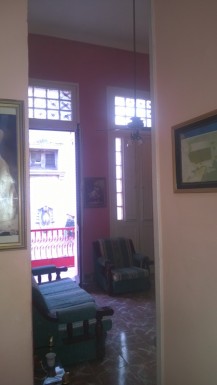 Casa Colonial de 3 habitaciones en venta en Pueblo Nuevo, Centro Habana, La Habana