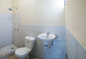 Casa Independiente de 3 habitaciones en venta en Vedado, Plaza de la Revolución, La Habana - Miniatura 2