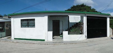 Casa Independiente de 3 habitaciones en venta en Vedado, Plaza de la Revolución, La Habana