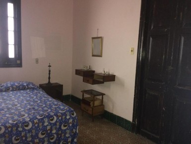 Biplanta de 6 habitaciones en venta en Vedado, Plaza de la Revolución, La Habana
