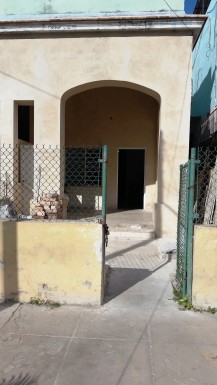 Biplanta de 2 habitaciones en venta en Sierra - Almendares, Playa, La Habana