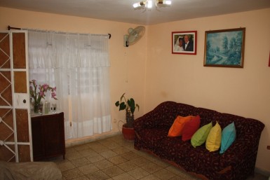 Casa de 2 habitaciones en venta en Buenavista, Playa, La Habana