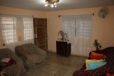 Casa de 2 habitaciones en venta en Buenavista, Playa, La Habana