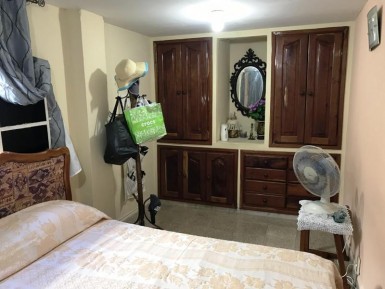 Detached House with 4 bedrooms for sale in Vedado, Plaza de la Revolución, La Habana
