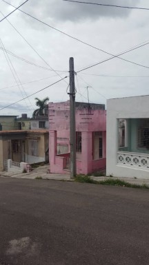 Casa de 3 habitaciones en venta en Lawton, Diez de Octubre, La Habana