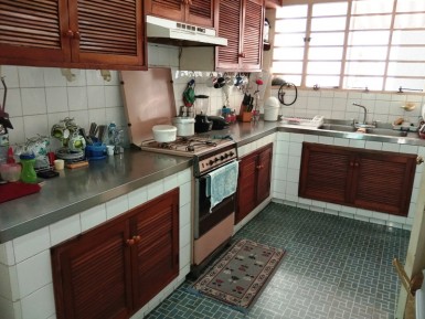 Biplanta de 4 habitaciones en venta en Vedado, Plaza de la Revolución, La Habana