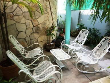 Biplanta de 4 habitaciones en venta en Vedado, Plaza de la Revolución, La Habana
