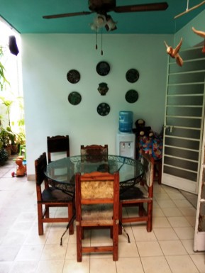 Biplanta de 4 habitaciones en venta en Vedado, Plaza de la Revolución, La Habana