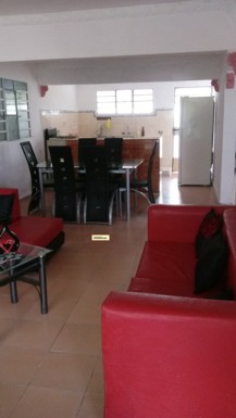 Casa Independiente de 3 habitaciones en venta en Azotea, Guanabacoa, La Habana