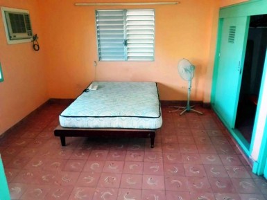 Duplex with 2 bedrooms for sale in Almendares, Playa, La Habana