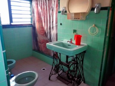 Duplex with 2 bedrooms for sale in Almendares, Playa, La Habana