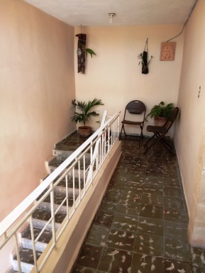Apartment with 2 bedrooms for sale in Los Quemados, Marianao, La Habana
