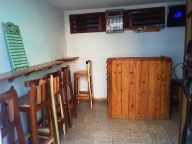 Biplanta de 2 habitaciones en venta en San Leopoldo, Centro Habana, La Habana